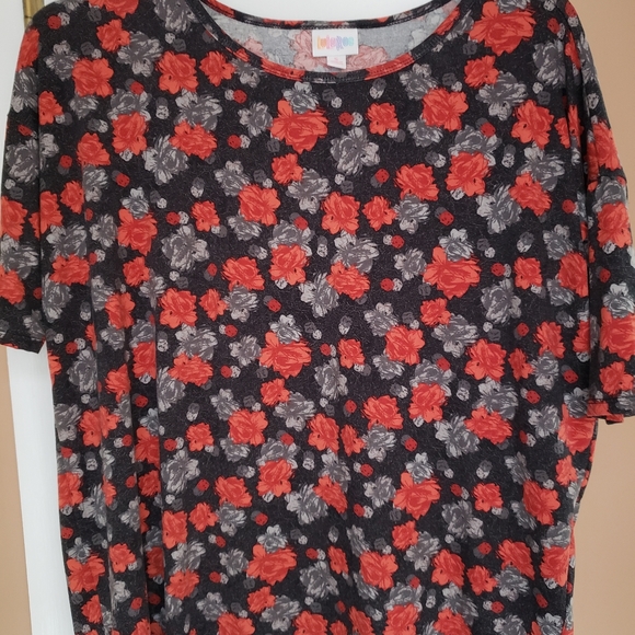 Lularoe colorful floral top, small - Picture 1 of 4